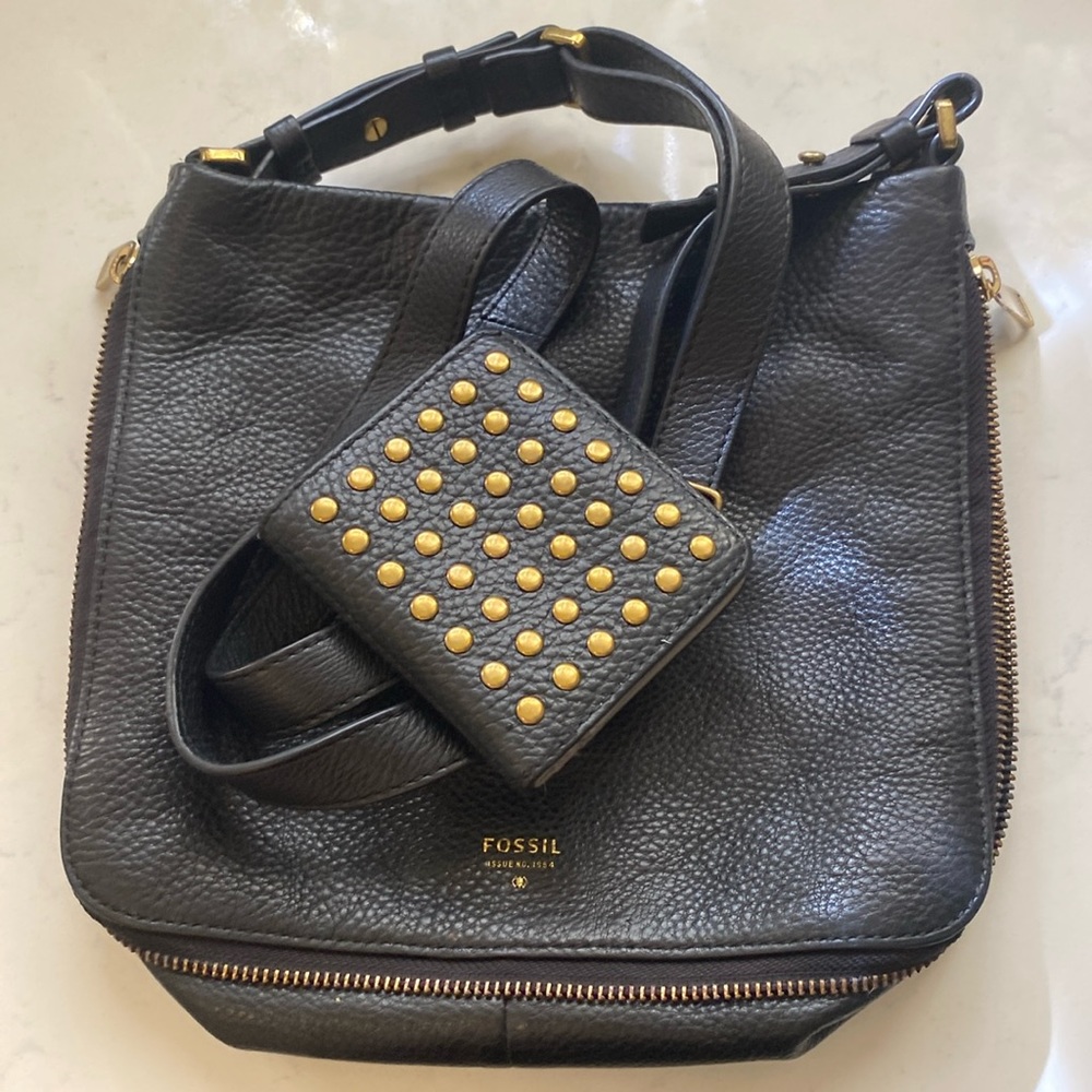 Fossil cross body and mini wallet EUC